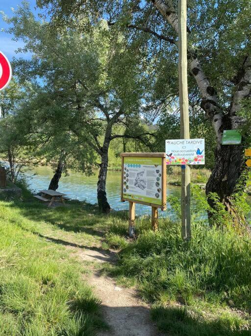 Charmant T1 Dans Le Verdon Greoux-les-Bains Ngoại thất bức ảnh